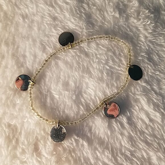 White & Silver Beaded Bracelet - Picture 2 of 2